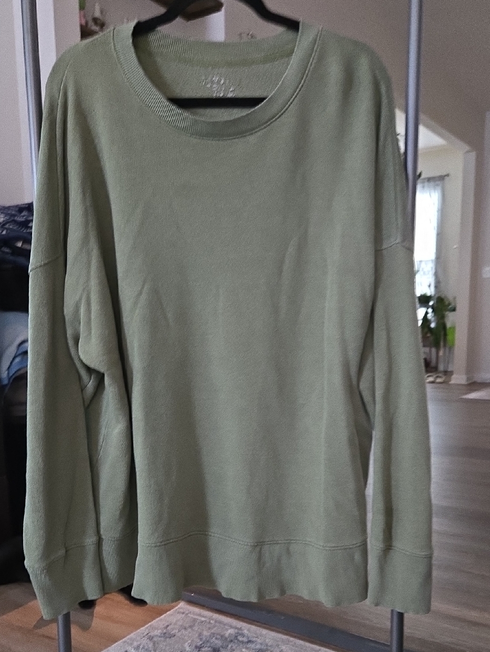 Time and Tru Green Crewneck Sweater